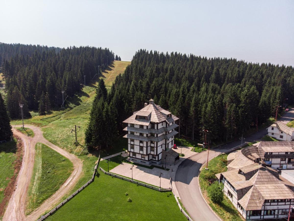 Vila Jezero Daire Kopaonik Dış mekan fotoğraf